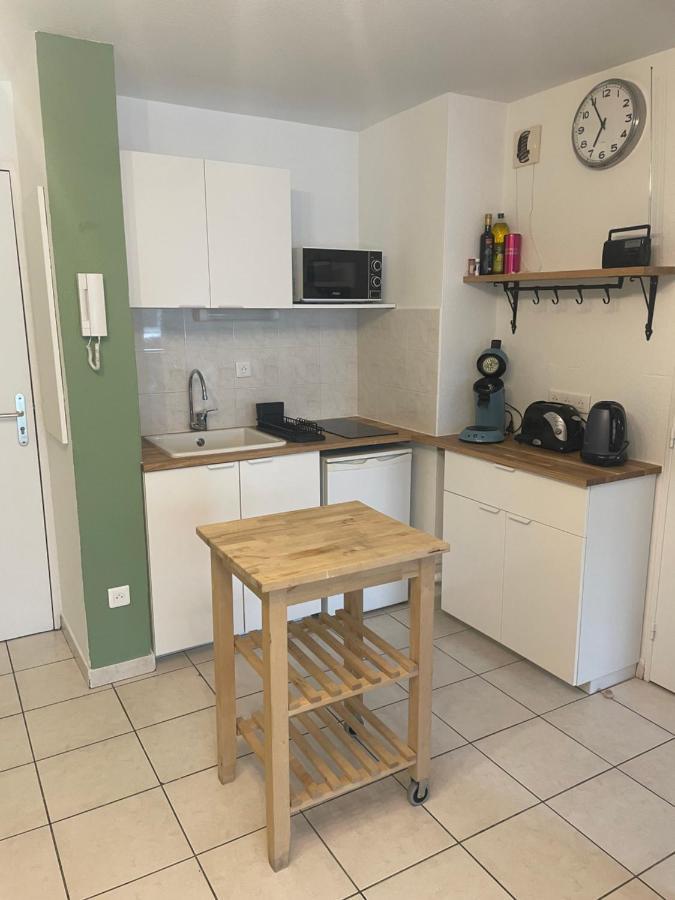 Charmant Appartement Cosy Sur Sete Proche De Toutes Commodites, Parking Prive Exteriör bild